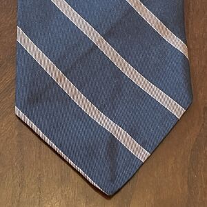 Vintage Robert Talbott Blue Pink Hand Made 100% Silk Men’s Neck Tie